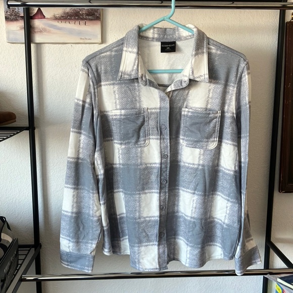 32 Degrees Never Worn Flannel - Picture 3 of 8